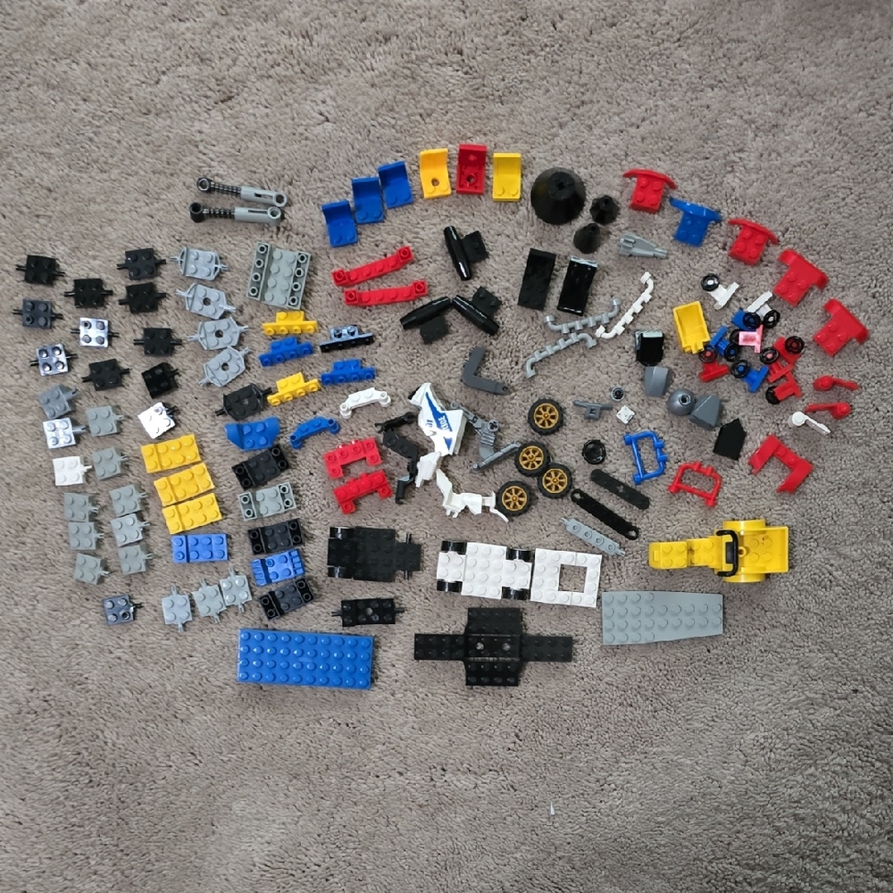 LEGO Automobile Pieces and Parts Building Blocks Set - Picture 1 of 16